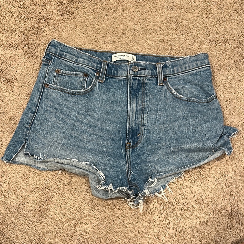 Abercombie Mom Short